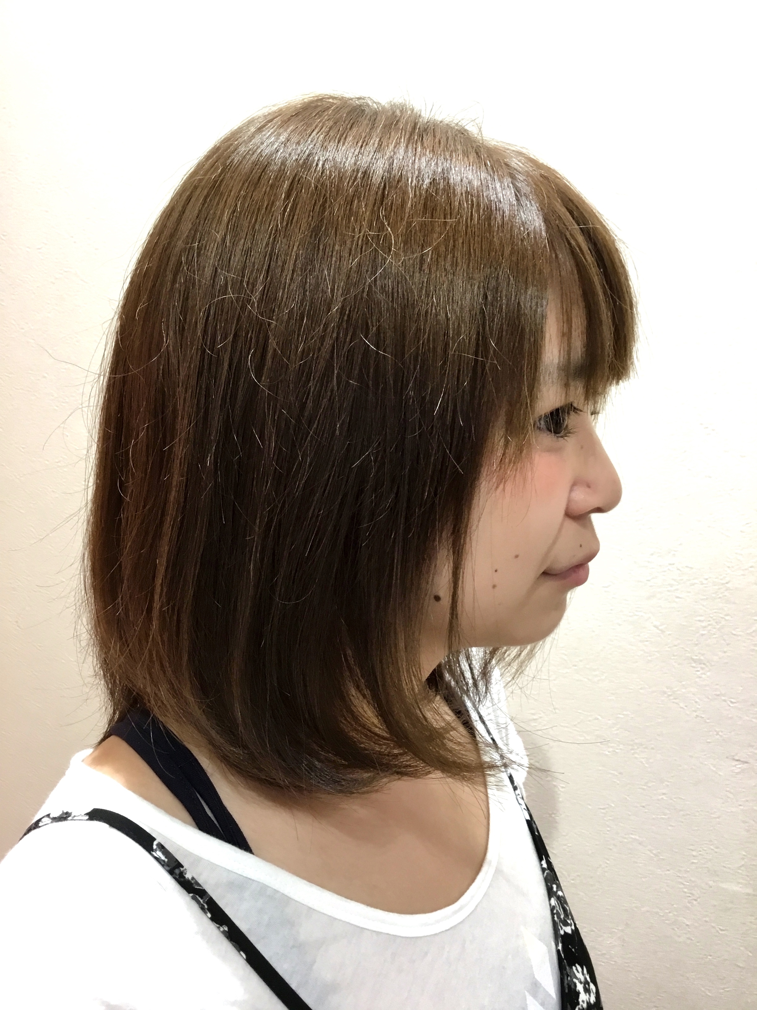 ブルーベージュ ヘアスタイル 美容室と理容室が並ぶトータルビューティーヘアサロン レーヴ エヌ